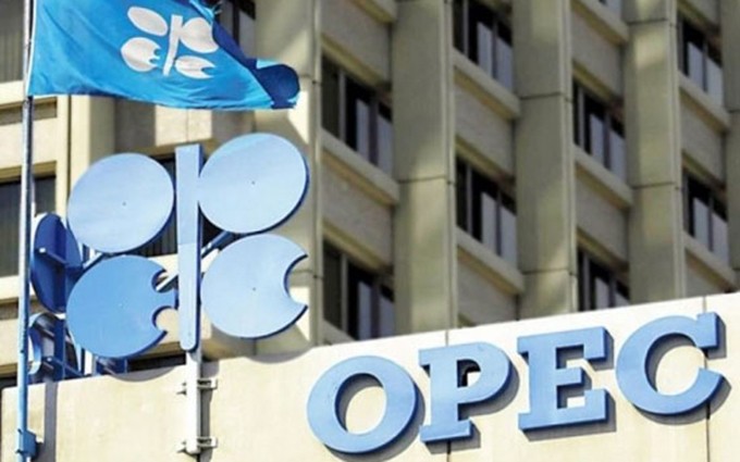 OPEP ante la decisión sobre el recorte de producción petrolera